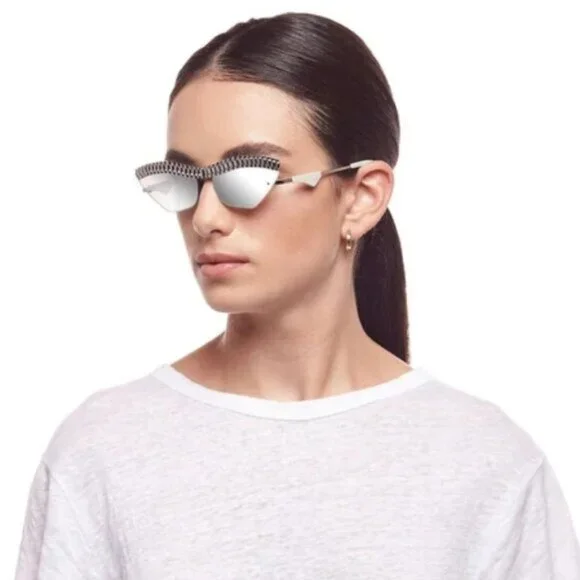 NWT Christian Cowan x Le Specs silver cat eye mirrored lens sunglasses